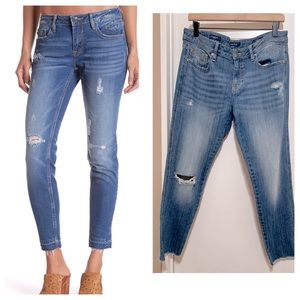 Vigoss Chelsea Skinny Raw Hem Medium Wash Jeans 31